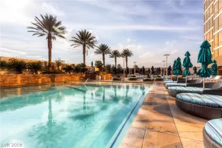 Photo #4: 2105123 Listing 