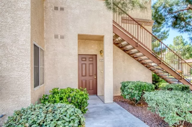 MLS: 2105156 Condo For Sale