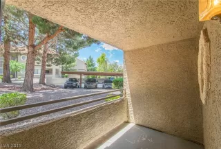 Photo #4: 2105224 Listing 