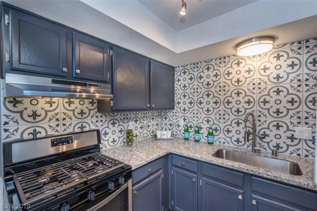MLS: 2105269 Condo For Sale