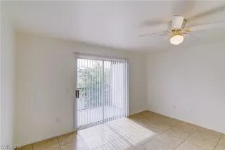 Photo #3: 2105300 Listing 