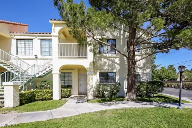 MLS: 2105351 Condo For Sale