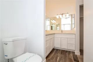 Photo #2: 2105351 Listing 