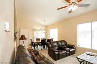 Photo #1: 2105385 Listing