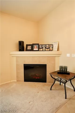 Photo #3: 2105385 Listing