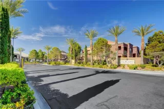 Photo #1: 2105393 Listing 