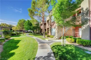 Photo #2: 2105393 Listing 