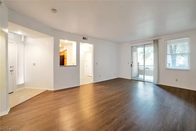 MLS: 2105406 Condo For Sale