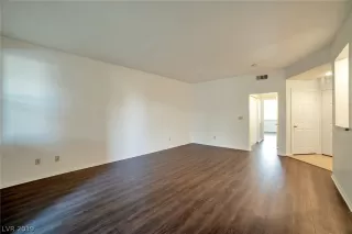 Photo #1: 2105406 Listing