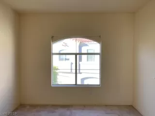 Photo #1: 2105454 Listing 