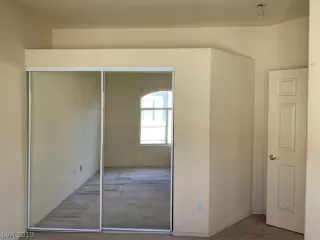 Photo #2: 2105454 Listing 