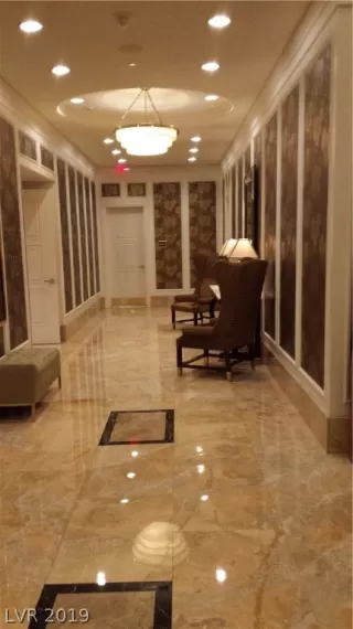 Photo #3: 2105462 Listing 