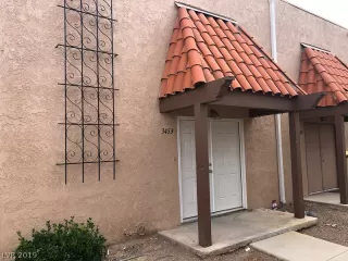 Photo #1: 2105504 Listing