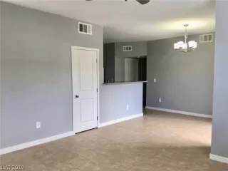 Photo #1: 2105505 Listing