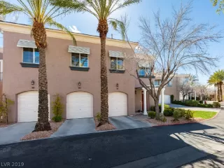 Photo #1: 2105620 Listing 