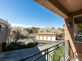 Photo #2: 2105620 Listing 