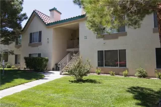 Photo #1: 2105642 Listing 