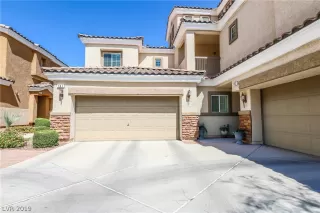 Photo #1: 2105733 Listing 