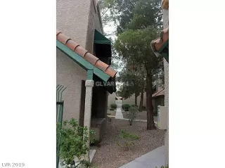 Photo #3: 2105792 Listing 