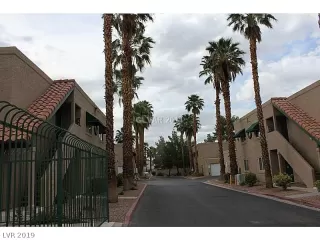 Photo #4: 2105792 Listing 