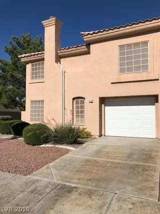 Photo #1: 2105856 Listing 