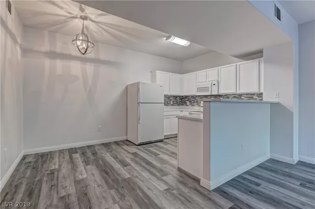 MLS: 2105992 Condo For Sale