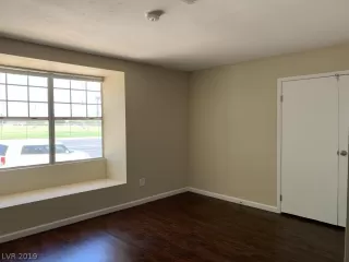 Photo #2: 2106065 Listing 