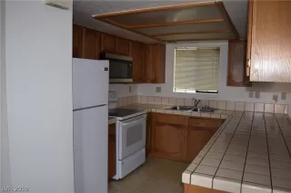 Photo #2: 2106072 Listing