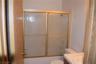 Photo #5: 2106072 Listing