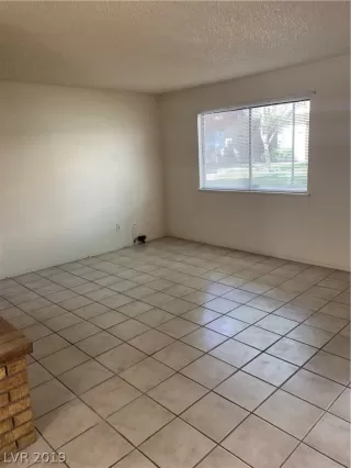 Photo #2: 2106105 Listing 