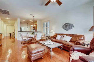 Photo #2: 2106106 Listing