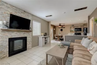 Photo #2: 2106170 Listing 