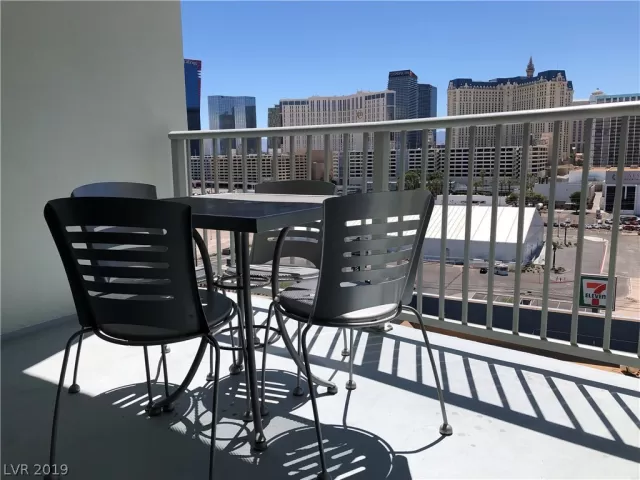 MLS: 2106199 Condo For Sale
