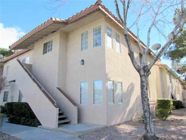 MLS: 2106239 Condo For Sale