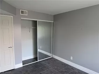 Photo #6: 2106239 Listing 