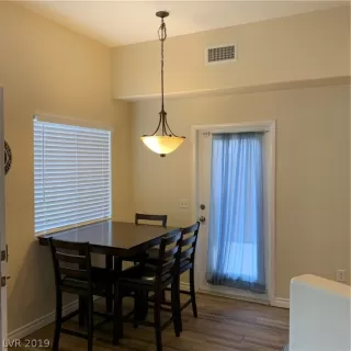 Photo #2: 2106338 Listing 