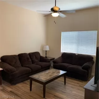 Photo #3: 2106338 Listing 