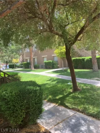 Photo #6: 2106338 Listing 