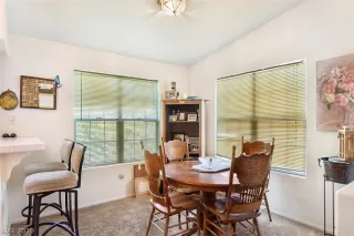 Photo #5: 2106339 Listing 