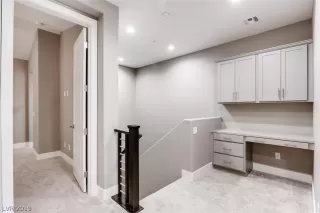 Photo #6: 2106377 Listing 