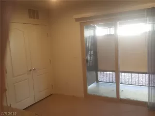 Photo #6: 2106563 Listing 