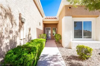 Photo #1: 2106573 Listing