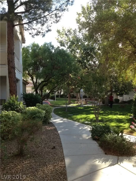 MLS: 2106591 Condo For Sale