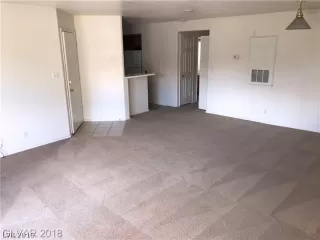 Photo #2: 2106621 Listing