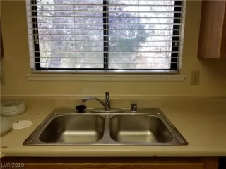 Photo #2: 2106644 Listing 