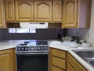 Photo #3: 2106644 Listing 