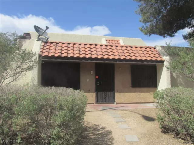MLS: 2106675 Condo For Sale