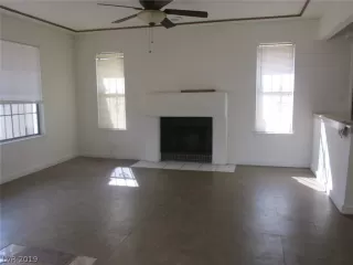 Photo #2: 2106675 Listing 