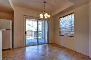 Photo #4: 2106722 Listing