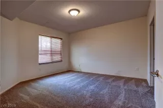 Photo #6: 2106722 Listing